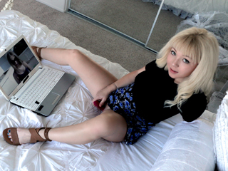 sislovesme velvet rain - Obsessed With My Big Brother