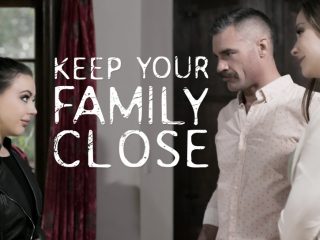 74507 01 01 - Keep Your Family Close