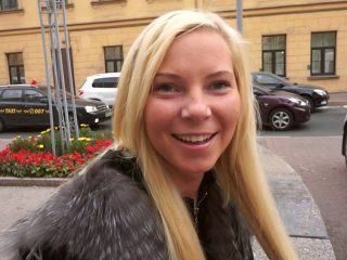 478640 - Naive 19 Year Old Blond College Cutie