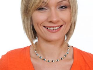 hollybrynbillyver 320x480 - Holly Bryn