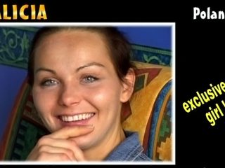 2524 - Alicia, in the Wonderland Tryng her fist Anal in the Private Casting