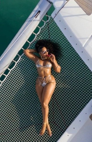 Ashanti Legs Sexy Bikini - Ashanti Nude Sexy Bootylicious Singer 3 Videos & 25 Photos