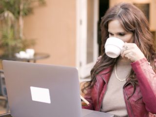 100442 02 - Syren De Mer Curvy Wife With Huge Boobs Gets Nailed